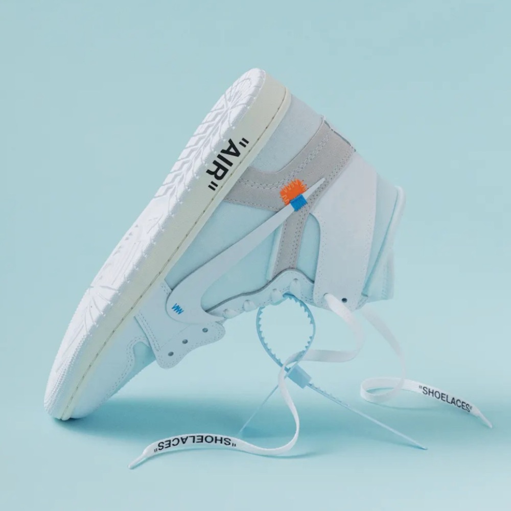 Jordan 1 V.A.A. Alaska 
Off-white 
Brand new